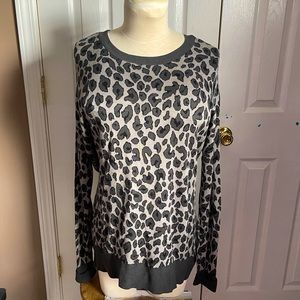 Isaac Mizrahi Animal Print Sweater EUC